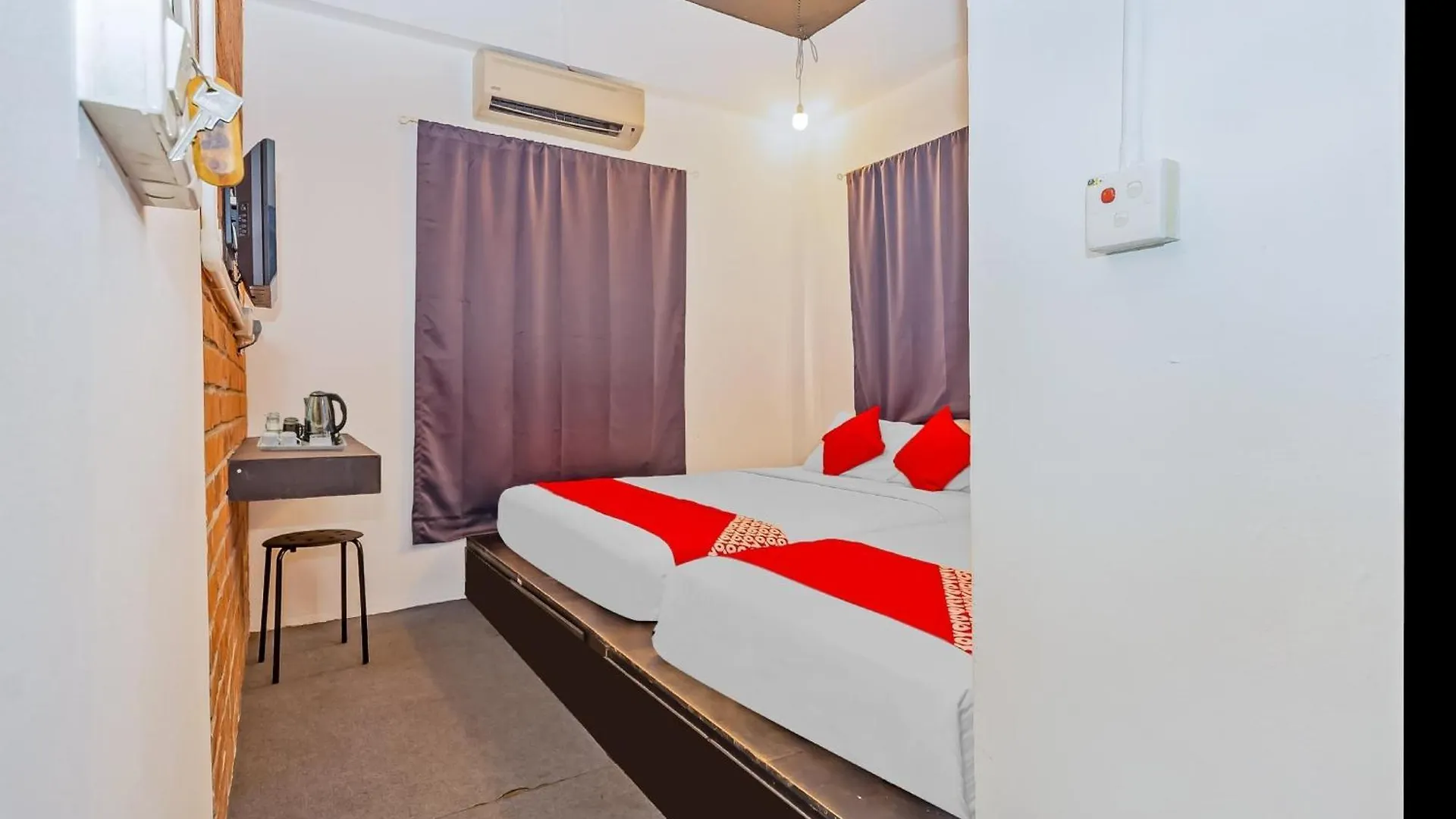 Malacca Super Oyo 44032 Zzz Hotel