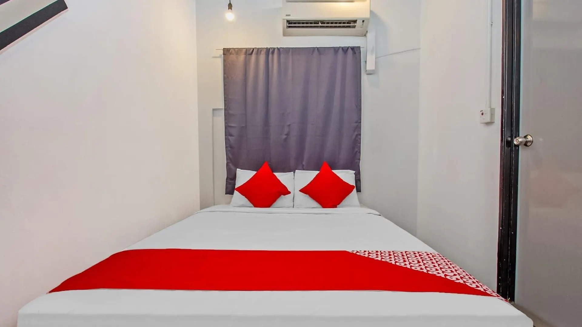 Malacca Super Oyo 44032 Zzz Hotel מלזיה