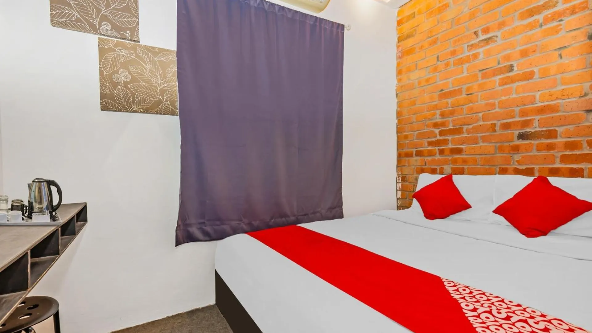 Malacca Super Oyo 44032 Zzz Hotel