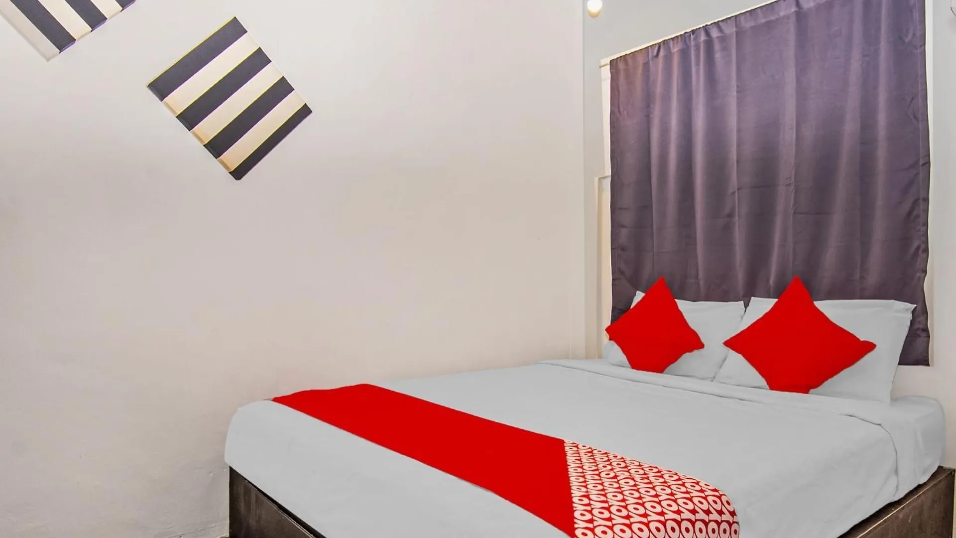 Malacca Super Oyo 44032 Zzz Hotel