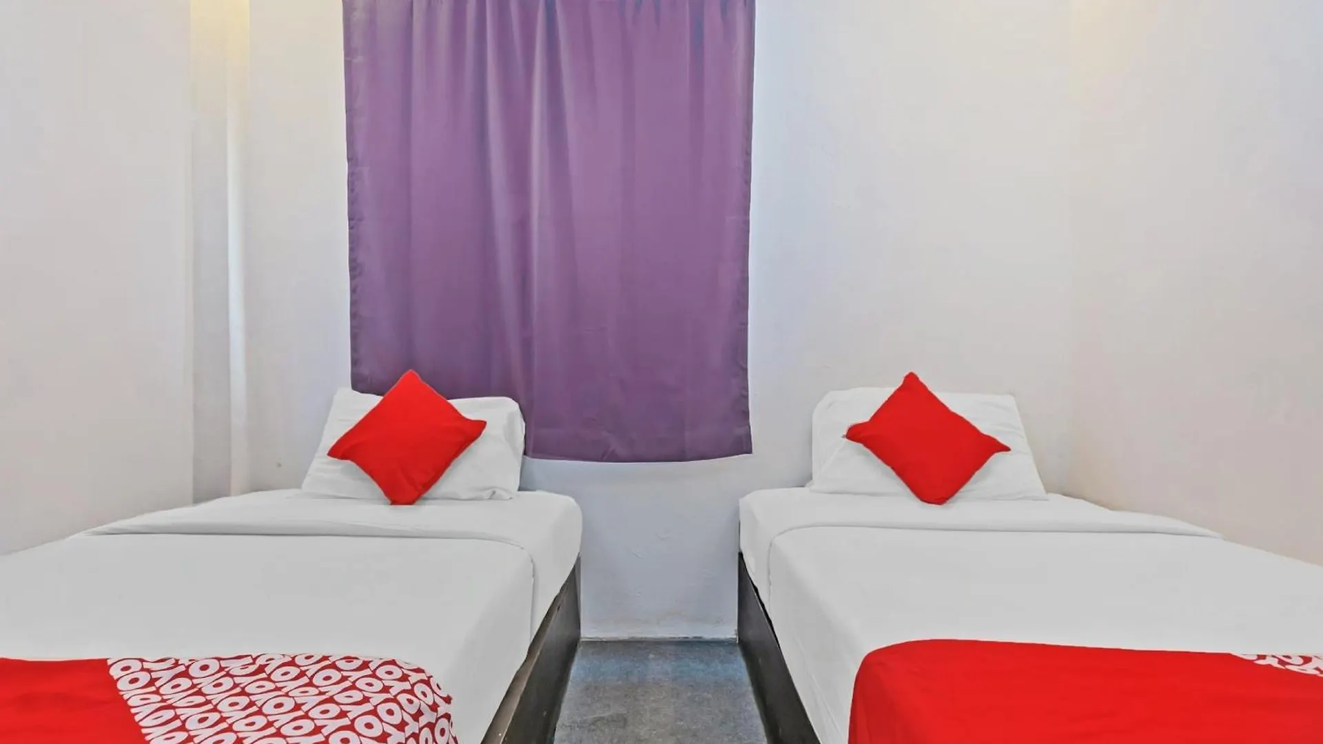 Malacca Super Oyo 44032 Zzz Hotel