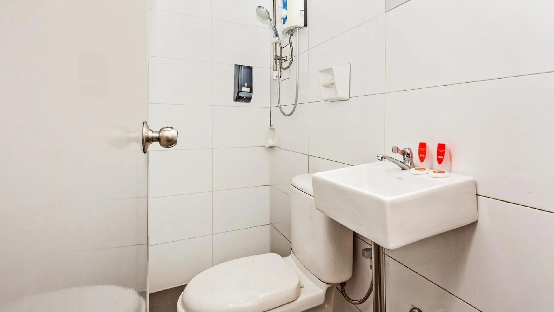 Malacca Super Oyo 44032 Zzz Hotel